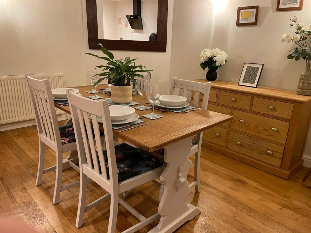 No 12 - Stylish & Homely 3 Bed With Parking Close To City Centre 바스 외부 사진